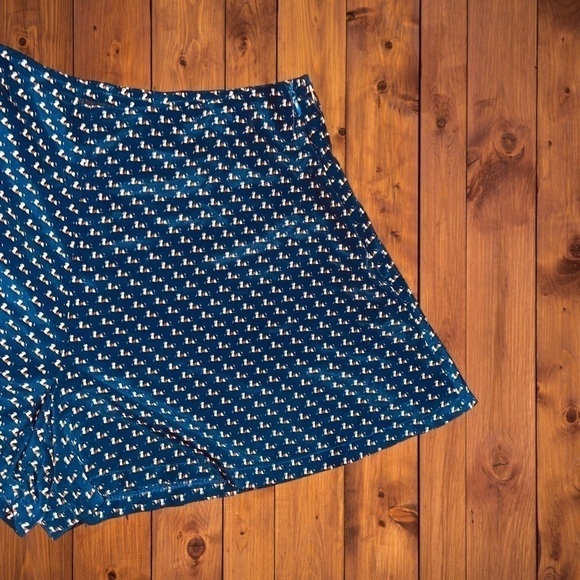 Angie Women’s Size Small Shorts • Navy Dotted with Polo Ponies Belt Loops  EGUC - Picture 6 of 14
